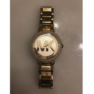✨PRICE DROP 2DAY ONLY! MK Gold Rhinestone Watch✨🕐